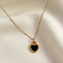 Cargar imagen en el visor de la galería, DENMAMX Collar Jade blanco/negro