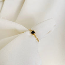 Cargar imagen en el visor de la galería, Anillo Lucie negro
