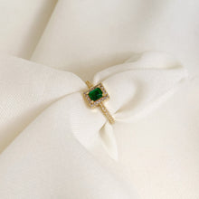Cargar imagen en el visor de la galería, DENMAMX Anillo Esmeralda
