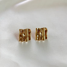 Cargar imagen en el visor de la galería, DENMAMX Aretes Ivette
