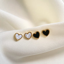 Cargar imagen en el visor de la galería, DENMAMX Aretes Julieta
