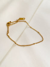Cargar imagen en el visor de la galería, DENMAMX Pulsera Itzia
