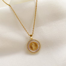 Cargar imagen en el visor de la galería, Collar Virgen

