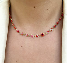 Cargar imagen en el visor de la galería, DENMAMX Collar ojo turco rojo
